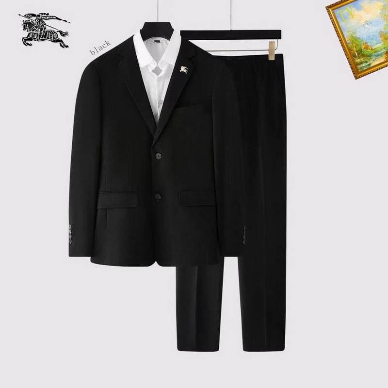 Burberry Men's Suits 113